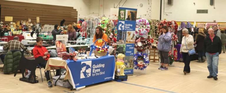 Photos by Roger Gavan The 32nd annual December craft fair hosted by the Warwick Valley Middle School PTA was held on Saturday, Dec. 2.