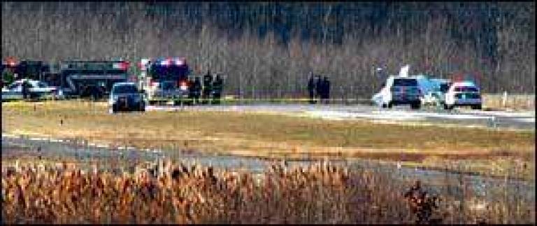 New Jersey jeweler injured as his plane crashes at Greenwood Lake Airport