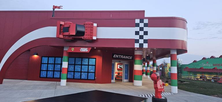 Ferrari Build &amp; Race entrance at LEGOLAND New York