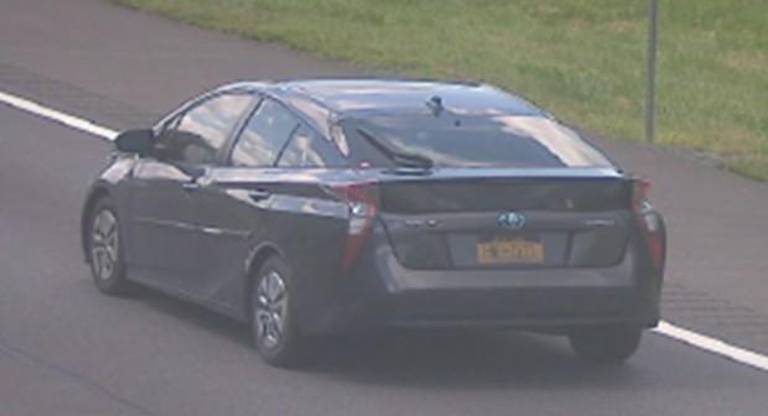Police believe murder suspect Thomas Ryan is driving a gray 2016 Toyota Prius.