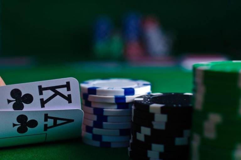 $!More than 10 million Americans regularly gamble online