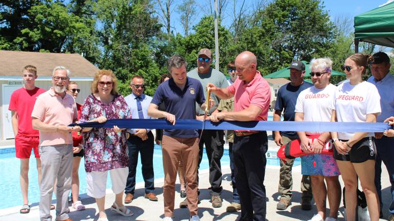 Officials “reopen” Mountain Lake Park in Warwick.
