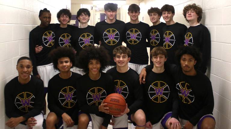 The Warwick Valley High School boys basketball team.
