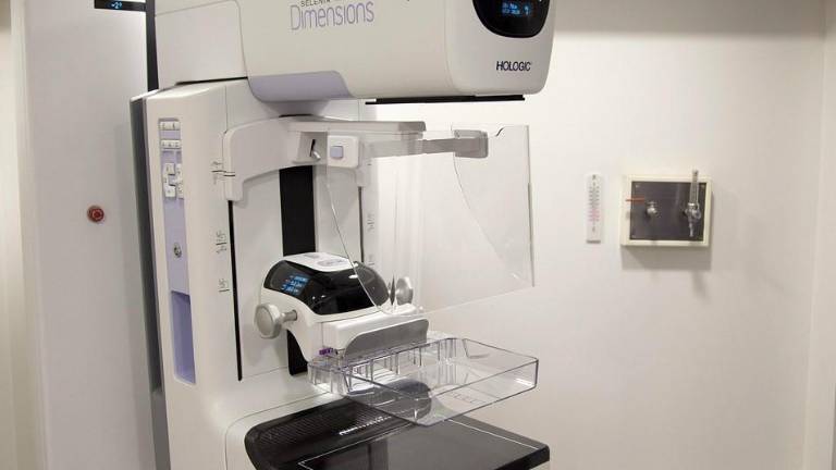 Free breast screenings at Garnet Health